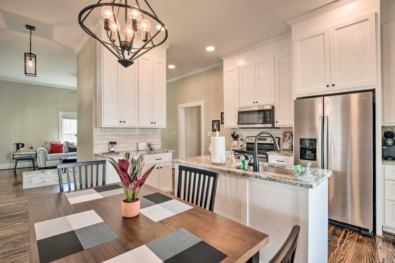 Ideally Located Penne Place With Deck And Grill Greenville Exteriör bild
