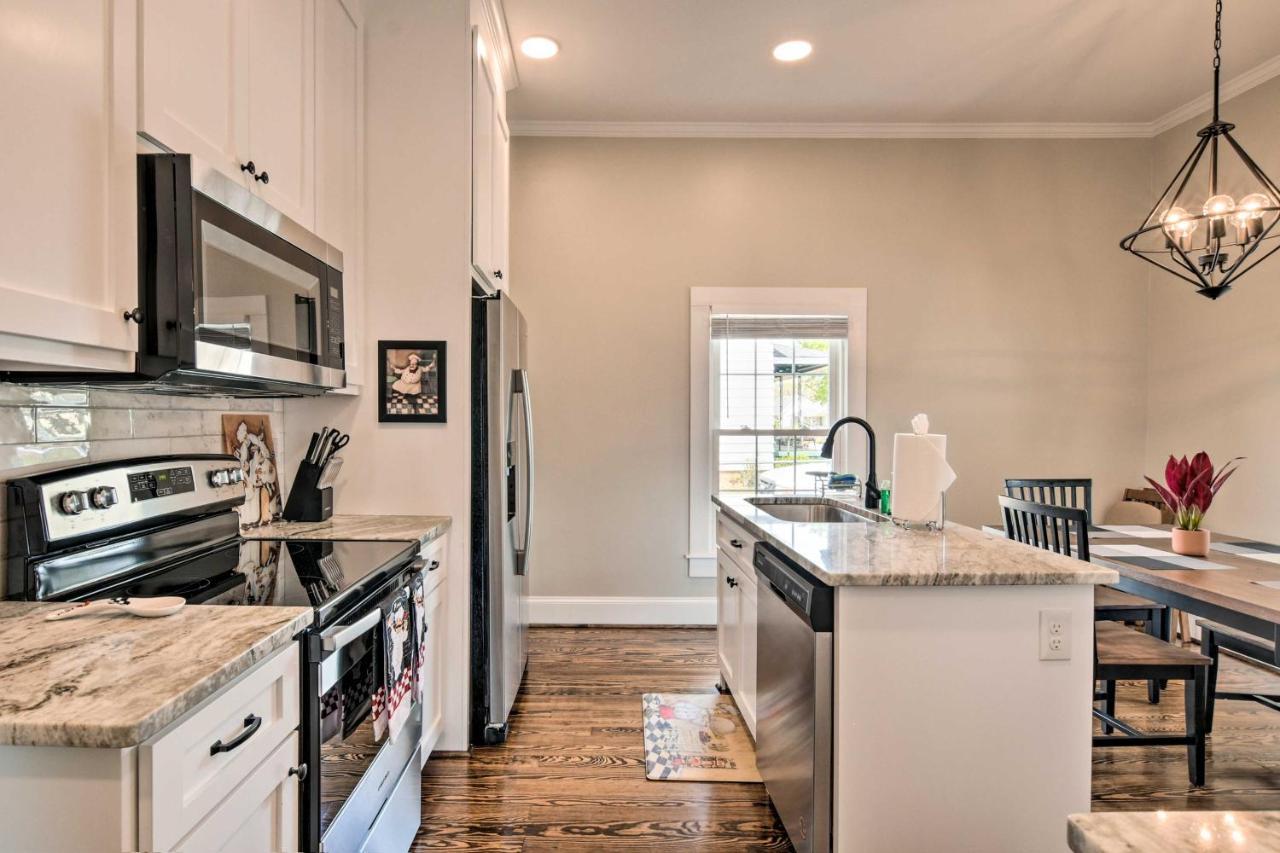 Ideally Located Penne Place With Deck And Grill Greenville Exteriör bild